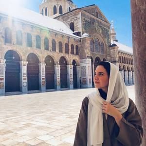 Meet your Posher, Rasha